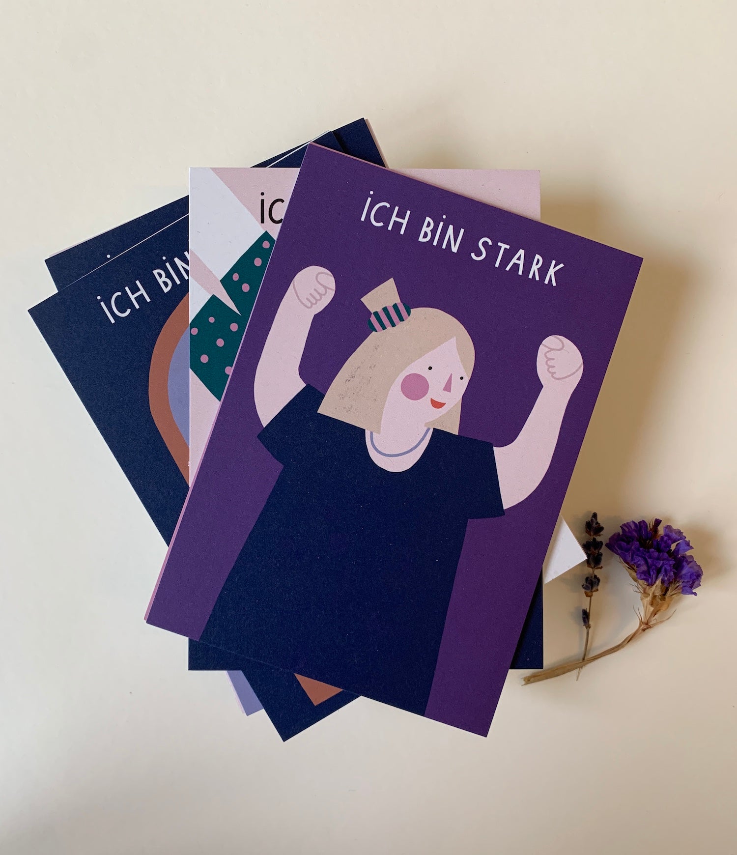 Affirmationskarten für Frauen & Mädchen - 13 Karten mit Kartenhalter