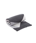 Lade das Bild in den Galerie-Viewer, Lisboa Grande Baumwolldecke Grau &amp; Off White
