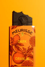 Load image into Gallery viewer, Dunkle Schokolade (73%) mit Orange - bio &amp; vegan
