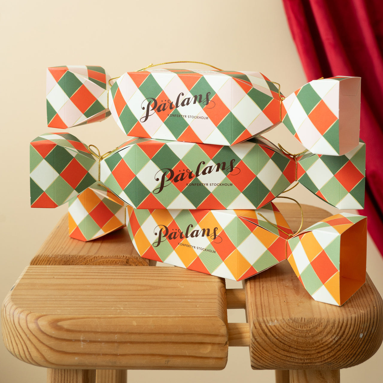 Karamell Christmas Cracker 1 Stück gefüllt mit 8 Karamellbonbons