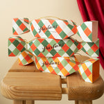 Lade das Bild in den Galerie-Viewer, Karamell Christmas Cracker 1 Stück gefüllt mit 8 Karamellbonbons
