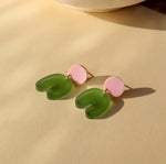 Load image into Gallery viewer, Rosa Olive transparent Squishy Arch Bogen Ohrringe

