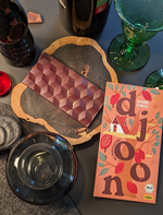 Lade das Bild in den Galerie-Viewer, Dattelschokolade Dark Choc vegan &amp; bio
