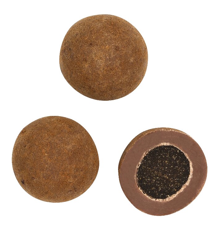 Lakritzdragees in Vollmilchschokolade mit Lakritzpulver