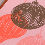 Lade das Bild in den Galerie-Viewer, Klappkarte mit Umschlag Weihnachtskugeln
