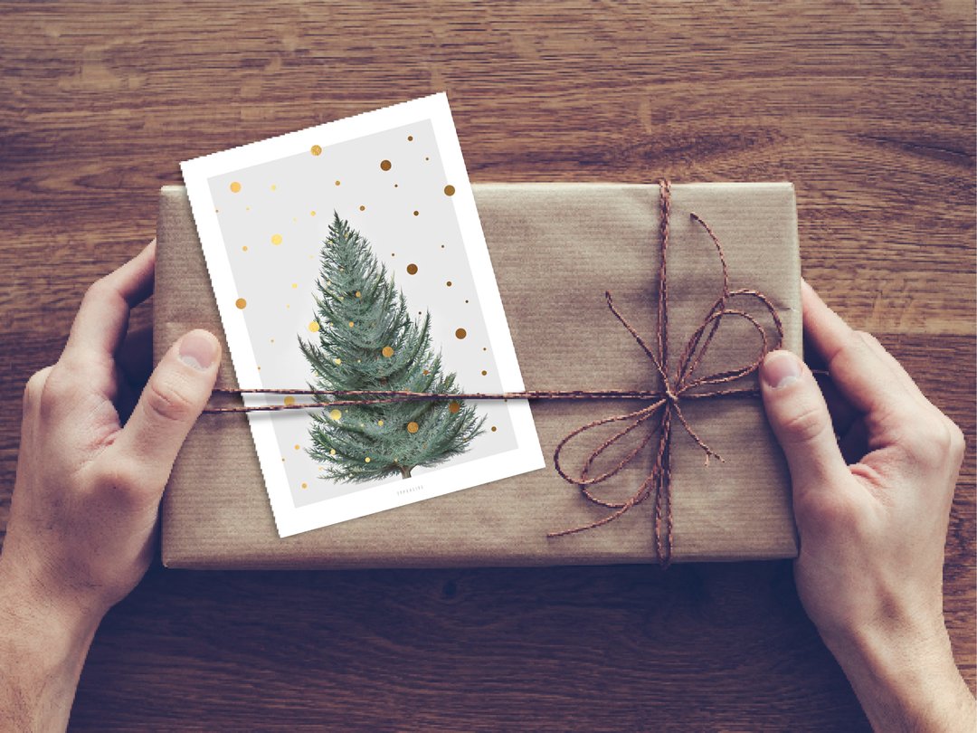 Postkarte Tanne mit Goldschnee